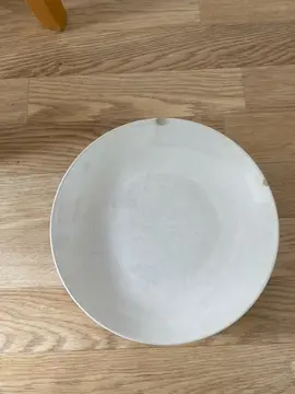 lot 4 assiettes blanches IKEA