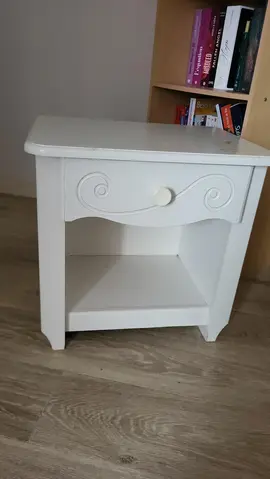 table de nuit