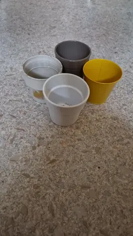 4 cache pots