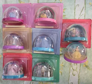 Boules à neige Disney