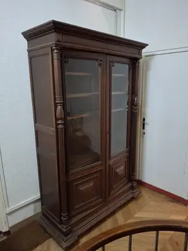 Armoire en bois