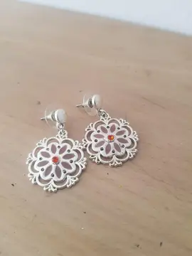 boucles d'oreilles