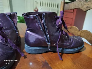 Chaussures fille hautes violettes brillantes (Taille 34)