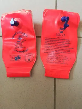 Brassards piscine