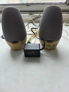 enceintes audio avec chargeur
