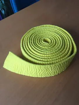 Ceinture jaune judo/karaté/aikido