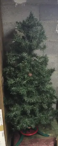 ancien sapin artificiel de Noël
