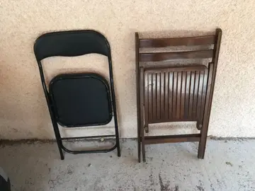 chaises