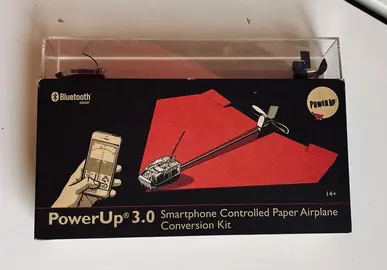 Avion en papier télécommandé PowerUp3.0