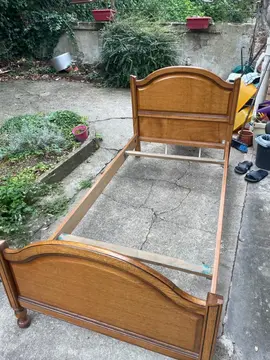 cadre de lit en bois une place