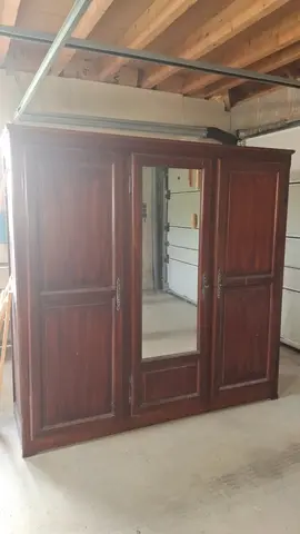 Ancienne armoire
