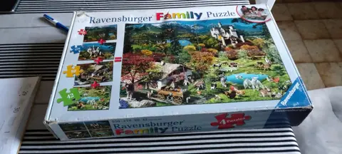 boîte de 4 puzzle différentes