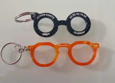 portes clés lunettes