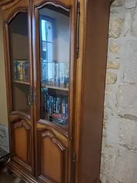 Buffet bas et vitrine