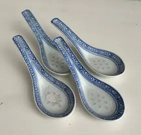 Lot de cuillère asiatiques