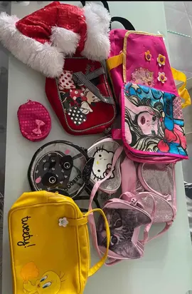lots sacs et portes monnaie enfants
