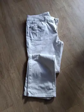 pantalon blanc NEUF taille 44