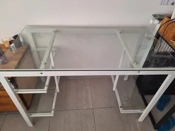 Bureau en verre