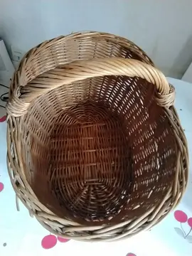 PANIER EN OSIER