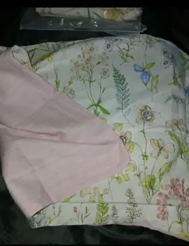 housse couette + 2 taies d’oreillers neuves