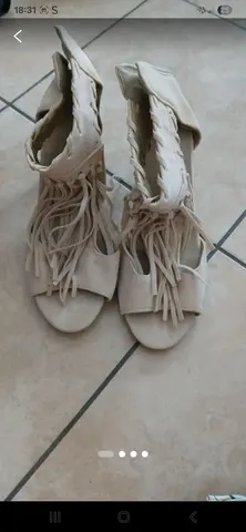 chaussures à talon