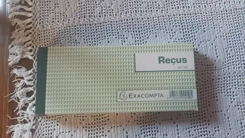 3 carnets de reçus neuf