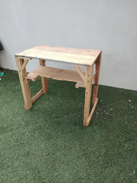 Bureau en bois