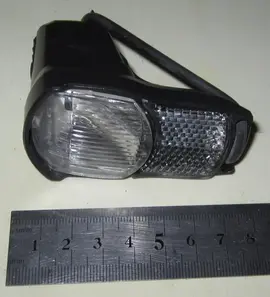lampe led avant vélo avec catadioptre