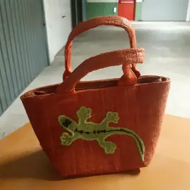Petit panier en paille pour enfants