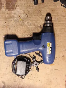 Perceuse batterie + chargeur