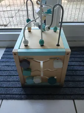 jouet éducatif bébé