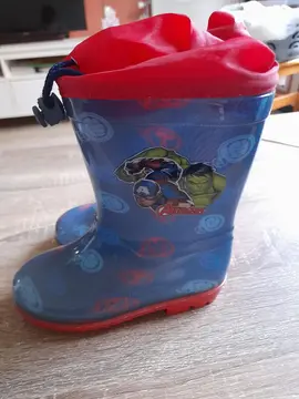 bottes en caoutchouc T 26