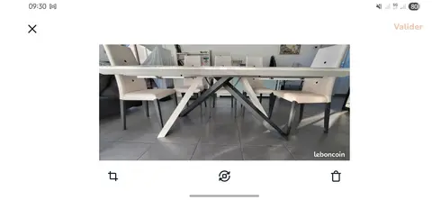 donne table 10/12 pmaces avec 8 chaises