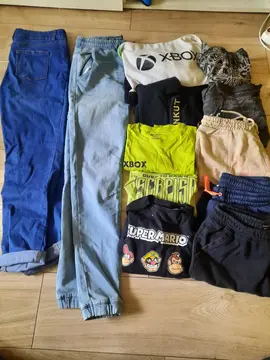 Vêtements bon état taille S , 14-15ans