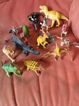 personnages dinosaures