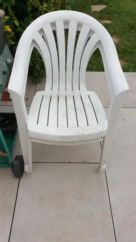 2 chaises de jardin