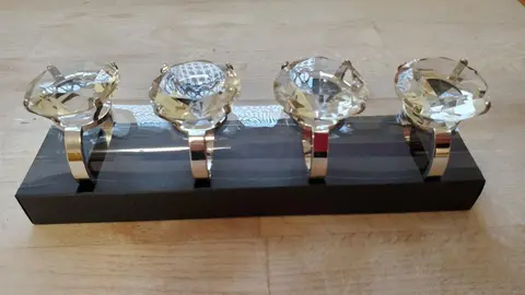 4 ronds de serviette verre et métal