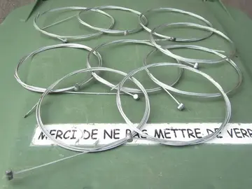 9 cables pour vélo