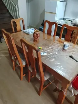 table et six chaises