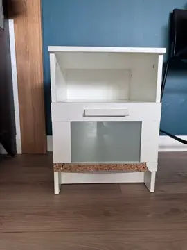 table de nuit chevet brimnes IKEA