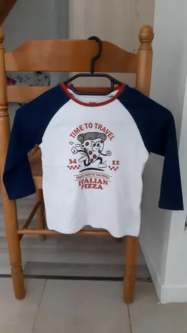 t-shirt avec manches longues