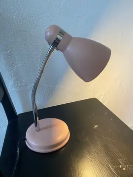 lampe de bureau rose