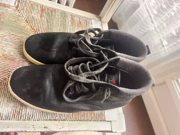 chaussures Primark taille 45