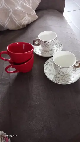 lot petites tasses