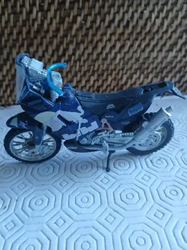 PETITE MOTO KTM REDBULL