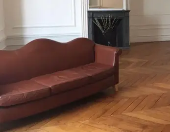 canapé cuir vintage