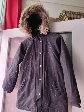 Manteau Fille Taille 10 ans.