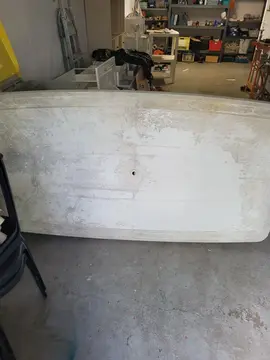 Grande table de jardin avec 8 chaises
