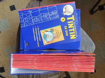13 livrets Atlas sur Tintin (pas les DVD)