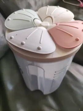 organisateur en plastique de céréales ou légumineuses.